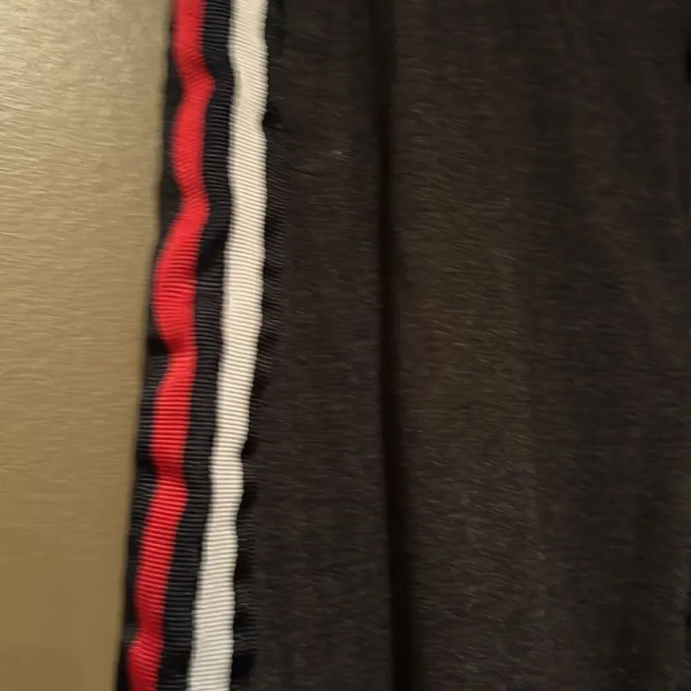 Balanced Tech Grey Joggers Size Small - Picture 2 of 7